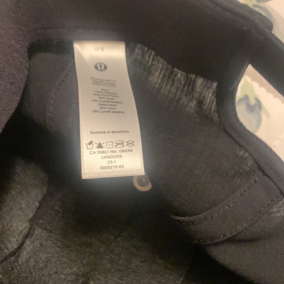 Lululemon hat - Picture 3 of 3